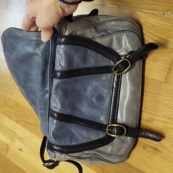 Used Olivia Harris Bag in good condition - Picture 2 of 5